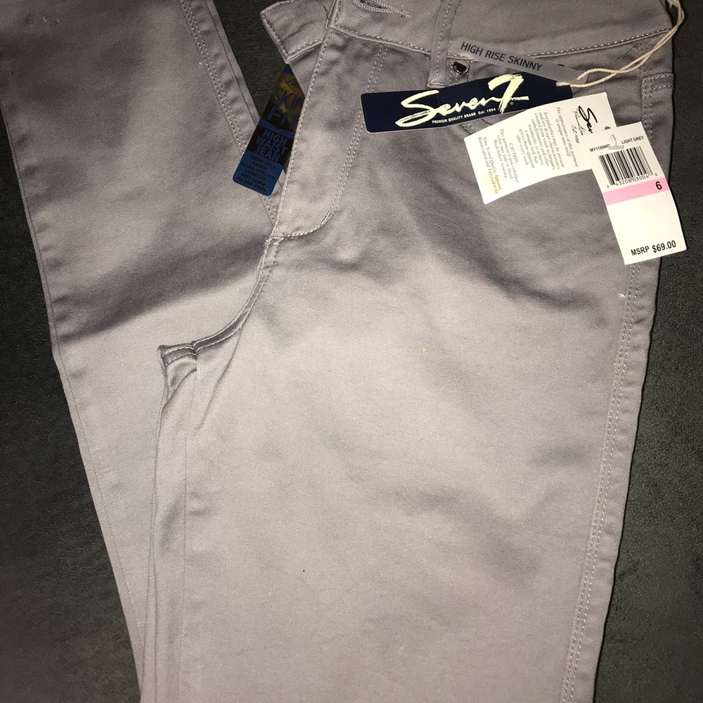 NWT Seven7 gray high rise skinny jeans